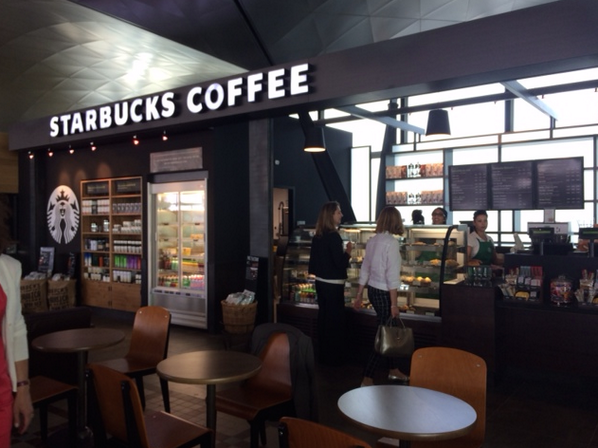Le nouveau Starbucks de l'aéroport, ouvert depuis le 24 juin. Photo ©Aéroports de Lyon