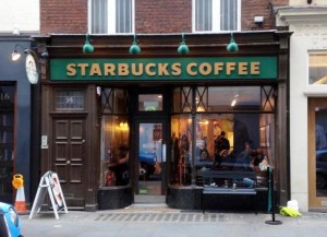 Au Royaume-Uni, Starbucks mise déjà largement sur la franchise.