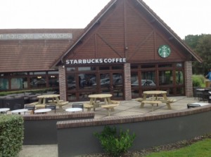 Le Starbucks de l'aire de Brou-Frazé - Photo "Autogrill" - DR
